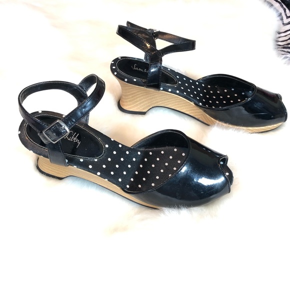 Sam & Libby Black Polka Dot Wedge Cork Sandals - Picture 3 of 6
